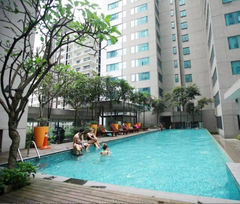 Summer Suites @Bukit Bintang Klcc By Sarah'S Lodge Куала-Лумпур Экстерьер фото